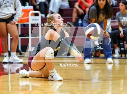 Thumbnail 1 in Gunter @ Whitesboro photogallery.