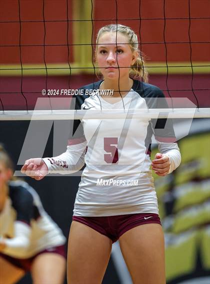 Thumbnail 1 in Gunter @ Whitesboro photogallery.