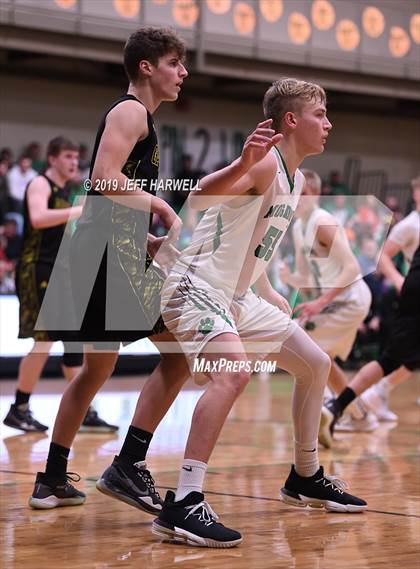 Thumbnail 1 in Garfield @ Mogadore photogallery.