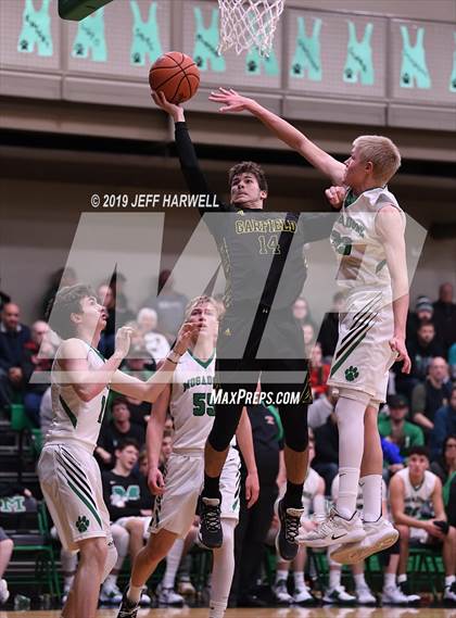 Thumbnail 1 in Garfield @ Mogadore photogallery.