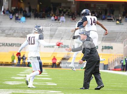 Thumbnail 3 in Allen vs. Midway (UIL 6A Division 1 Region II Finals) photogallery.