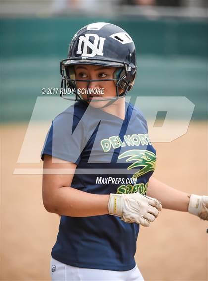 Thumbnail 1 in Poway @ Del Norte photogallery.