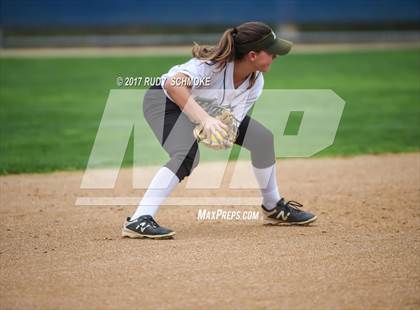 Thumbnail 3 in Poway @ Del Norte photogallery.