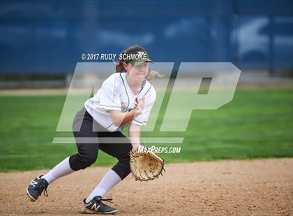 Thumbnail 3 in Poway @ Del Norte photogallery.