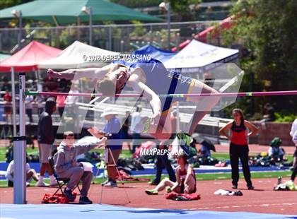 Thumbnail 3 in Serra Top 7 San Mateo (Boys High Jump) photogallery.