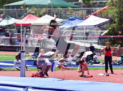 Thumbnail 3 in Serra Top 7 San Mateo (Boys High Jump) photogallery.