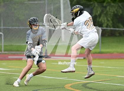 Thumbnail 1 in Amity Regional @ Trumbull photogallery.