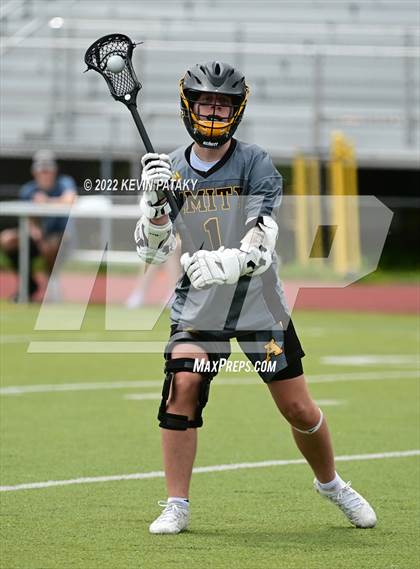 Thumbnail 2 in Amity Regional @ Trumbull photogallery.