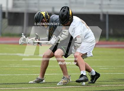 Thumbnail 2 in Amity Regional @ Trumbull photogallery.