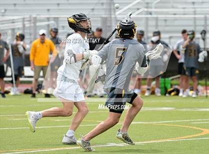 Thumbnail 2 in Amity Regional @ Trumbull photogallery.