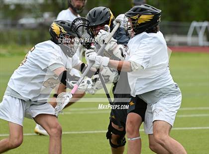 Thumbnail 1 in Amity Regional @ Trumbull photogallery.
