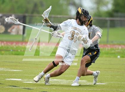 Thumbnail 3 in Amity Regional @ Trumbull photogallery.