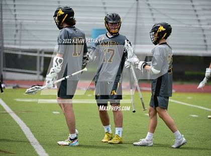 Thumbnail 1 in Amity Regional @ Trumbull photogallery.