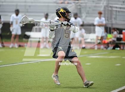 Thumbnail 2 in Amity Regional @ Trumbull photogallery.