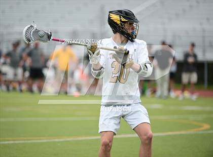 Thumbnail 3 in Amity Regional @ Trumbull photogallery.