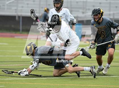 Thumbnail 2 in Amity Regional @ Trumbull photogallery.