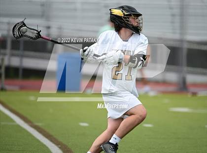 Thumbnail 1 in Amity Regional @ Trumbull photogallery.