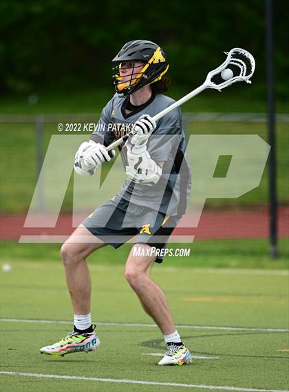 Thumbnail 3 in Amity Regional @ Trumbull photogallery.