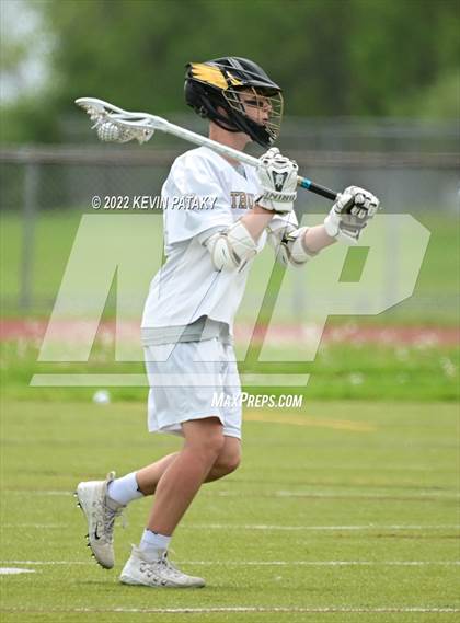 Thumbnail 1 in Amity Regional @ Trumbull photogallery.