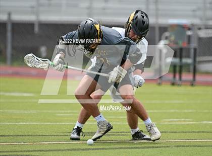 Thumbnail 2 in Amity Regional @ Trumbull photogallery.