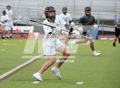 Thumbnail 1 in Amity Regional @ Trumbull photogallery.