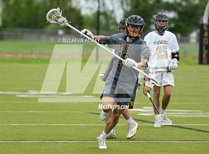 Thumbnail 2 in Amity Regional @ Trumbull photogallery.