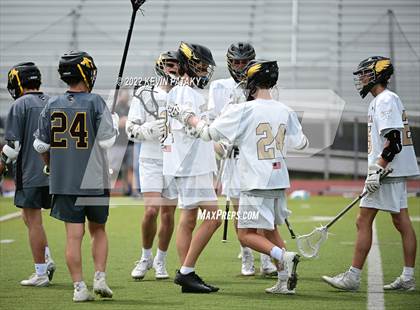 Thumbnail 3 in Amity Regional @ Trumbull photogallery.