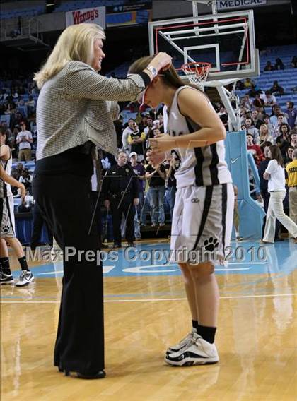 Thumbnail 1 in Forestview vs. South Central (NCHSAA Class 3A Final) photogallery.