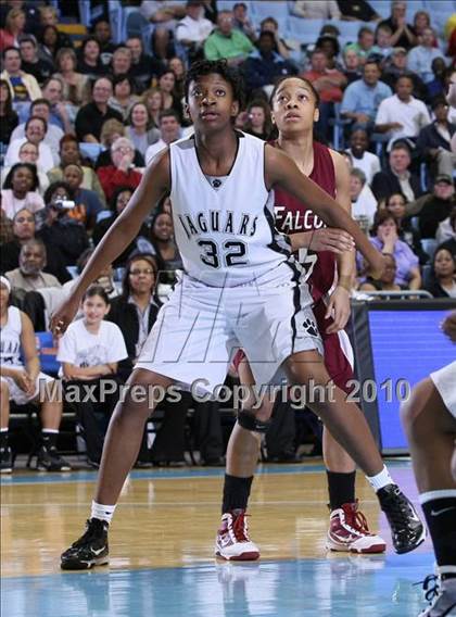 Thumbnail 2 in Forestview vs. South Central (NCHSAA Class 3A Final) photogallery.