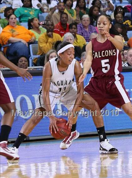 Thumbnail 1 in Forestview vs. South Central (NCHSAA Class 3A Final) photogallery.