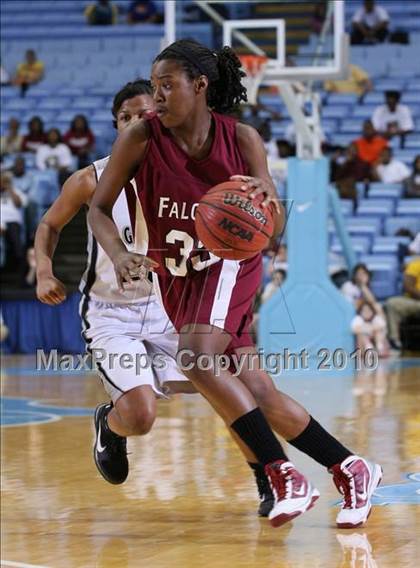 Thumbnail 1 in Forestview vs. South Central (NCHSAA Class 3A Final) photogallery.