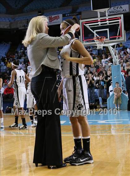 Thumbnail 2 in Forestview vs. South Central (NCHSAA Class 3A Final) photogallery.