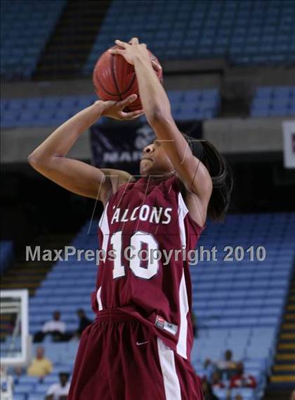 Thumbnail 3 in Forestview vs. South Central (NCHSAA Class 3A Final) photogallery.