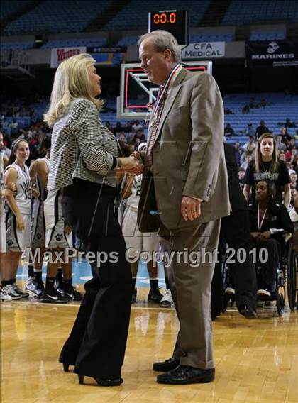 Thumbnail 2 in Forestview vs. South Central (NCHSAA Class 3A Final) photogallery.