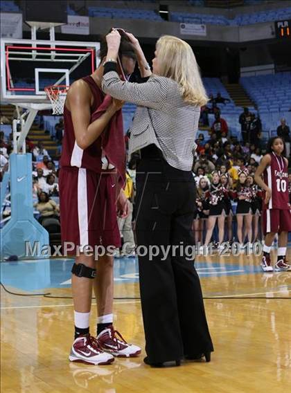Thumbnail 1 in Forestview vs. South Central (NCHSAA Class 3A Final) photogallery.