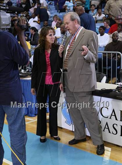 Thumbnail 3 in Forestview vs. South Central (NCHSAA Class 3A Final) photogallery.