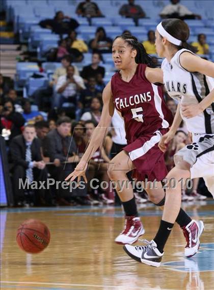 Thumbnail 3 in Forestview vs. South Central (NCHSAA Class 3A Final) photogallery.