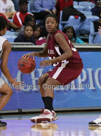 Thumbnail 1 in Forestview vs. South Central (NCHSAA Class 3A Final) photogallery.