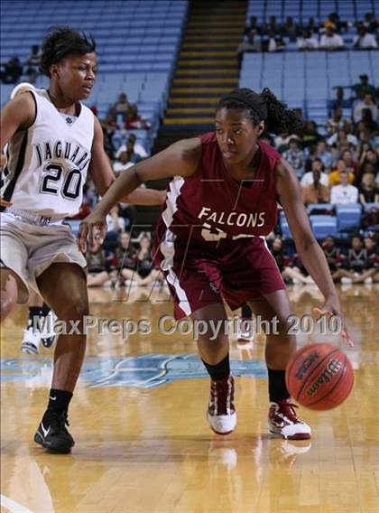 Thumbnail 1 in Forestview vs. South Central (NCHSAA Class 3A Final) photogallery.