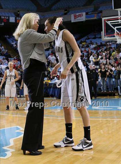 Thumbnail 1 in Forestview vs. South Central (NCHSAA Class 3A Final) photogallery.