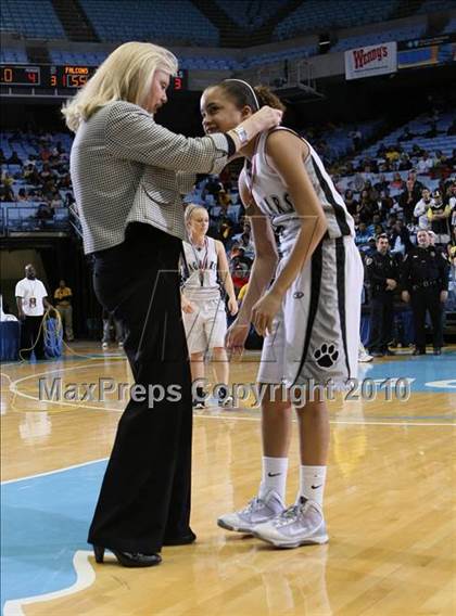 Thumbnail 3 in Forestview vs. South Central (NCHSAA Class 3A Final) photogallery.
