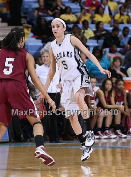Thumbnail 3 in Forestview vs. South Central (NCHSAA Class 3A Final) photogallery.