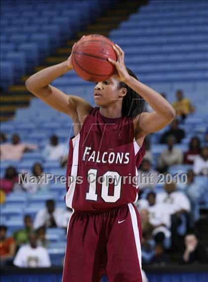 Thumbnail 3 in Forestview vs. South Central (NCHSAA Class 3A Final) photogallery.