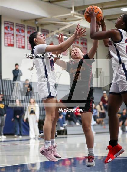 Thumbnail 1 in Arcadia vs Maranatha photogallery.