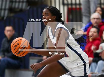 Thumbnail 3 in Arcadia vs Maranatha photogallery.