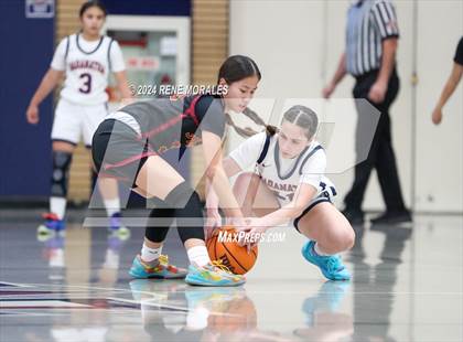 Thumbnail 3 in Arcadia vs Maranatha photogallery.