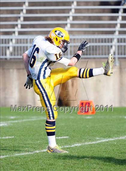 Thumbnail 3 in Ledyard vs. Ansonia (CIAC Class M Final) photogallery.