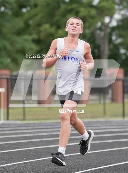 Thumbnail 1 in SCHSL 4A District 3 Qualifiers (Track Events) photogallery.