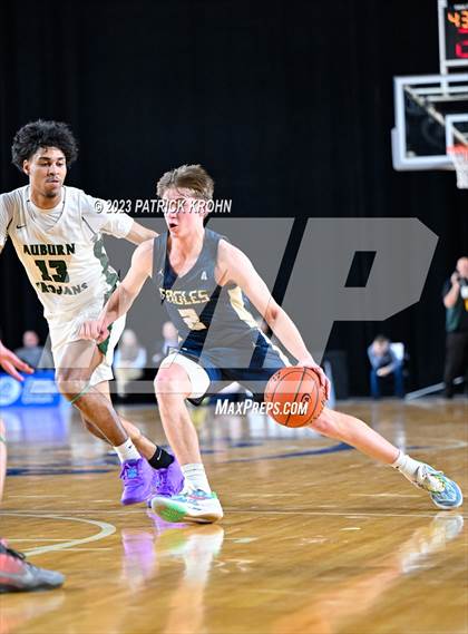 Thumbnail 1 in Arlington vs. Auburn (WIAA Round of 12) photogallery.