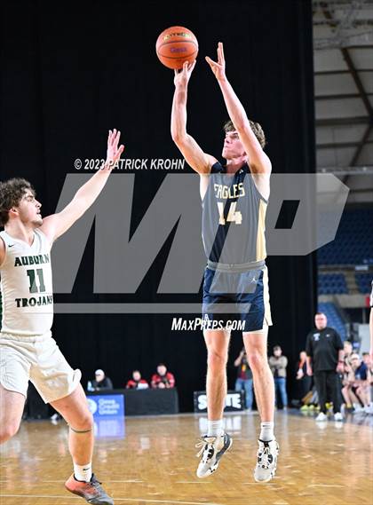 Thumbnail 2 in Arlington vs. Auburn (WIAA Round of 12) photogallery.